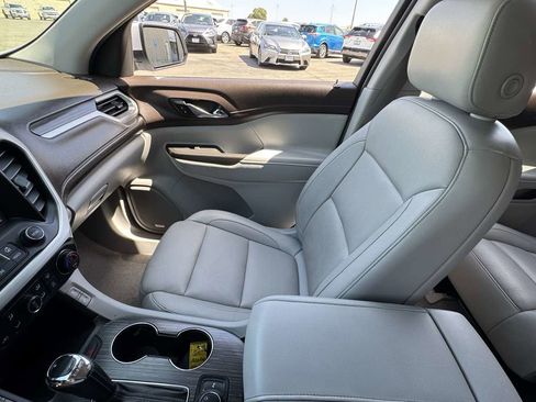 Used 2019 GMC Acadia SLT image 42