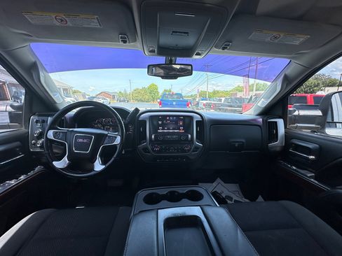 Used 2015 GMC Sierra 2500 SLE image 11