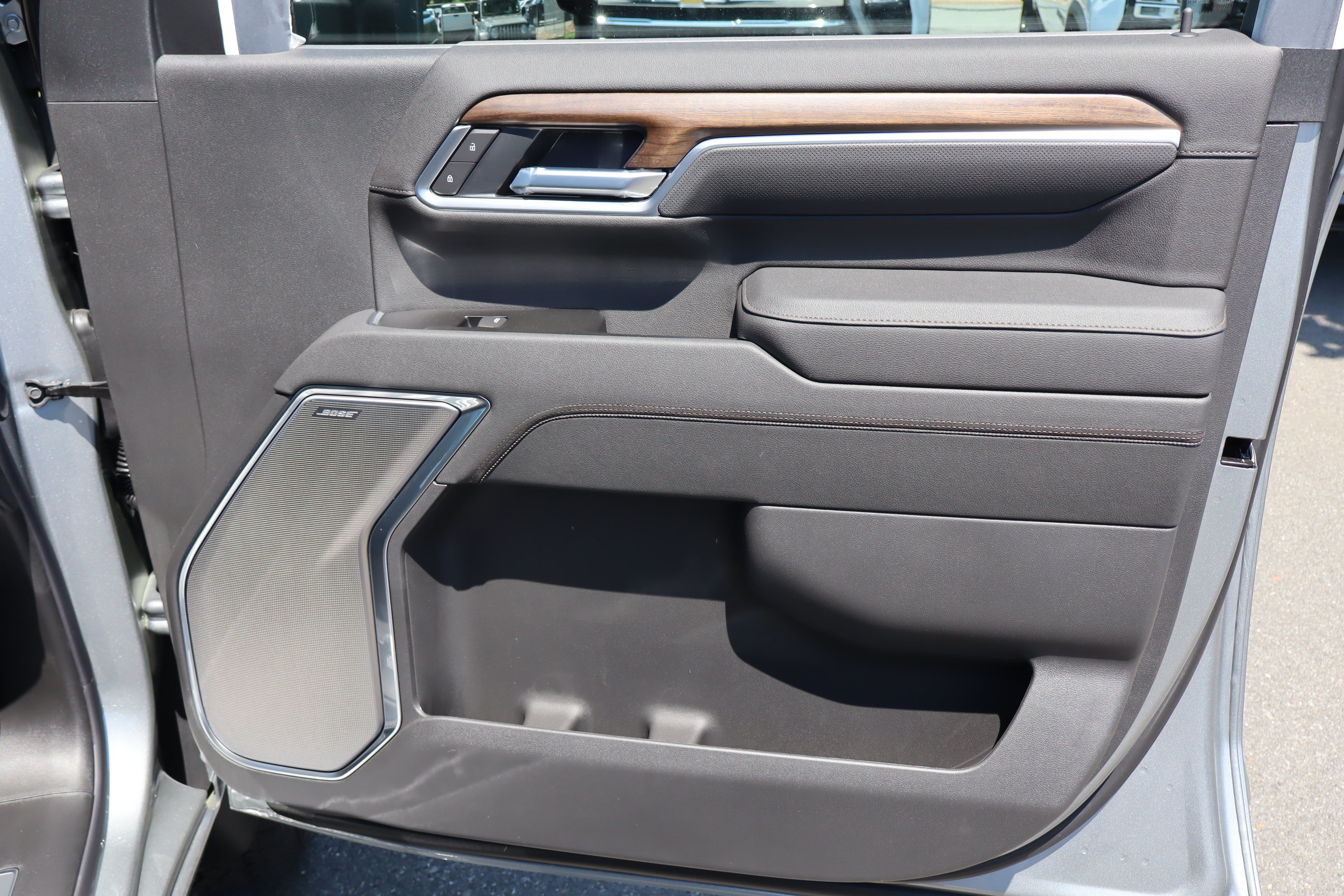 New 2026 Chevrolet Silverado 2500 High Country w/ High Country Premium Package AWD/4WD image 27
