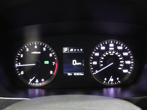Used 2016 Hyundai Sonata Sport w/ Option Group 1V FWD image 12