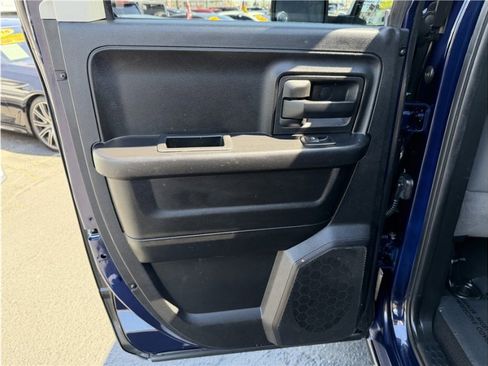 Used 2015 RAM 1500 Express image 20