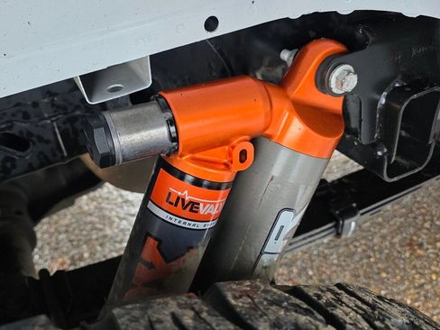 Used 2020 Ford F150 Raptor w/ Equipment Group 802A Luxury image 32