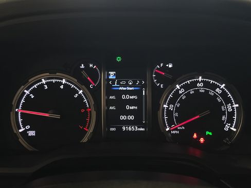 Used 2021 Toyota 4Runner Nightshade AWD/4WD image 17