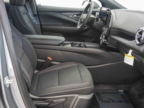 New 2026 Chevrolet Blazer EV LT image 13