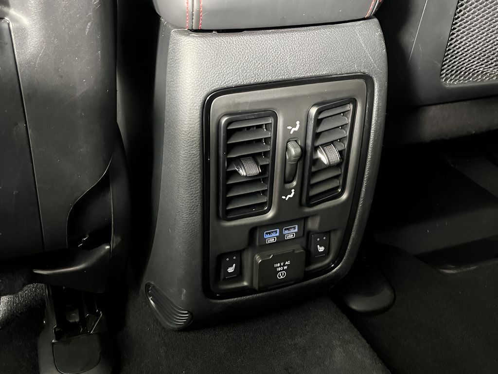 Used 2025 Dodge Durango R/T AWD/4WD image 27