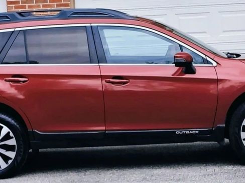 Used 2016 Subaru Outback 3.6R Limited image 2