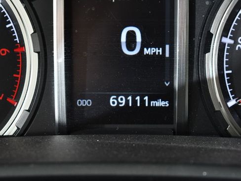 Used 2021 Toyota 4Runner Limited image 26