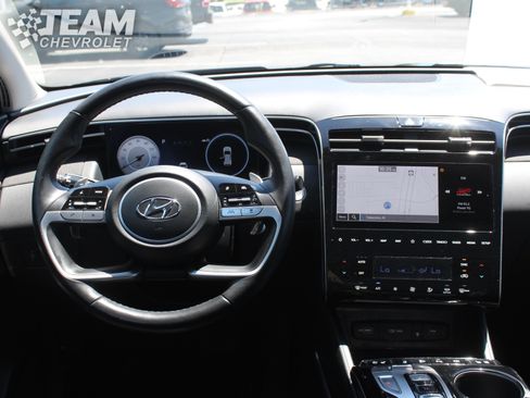 Used 2023 Hyundai Tucson Limited w/ Cargo Package AWD/4WD image 15
