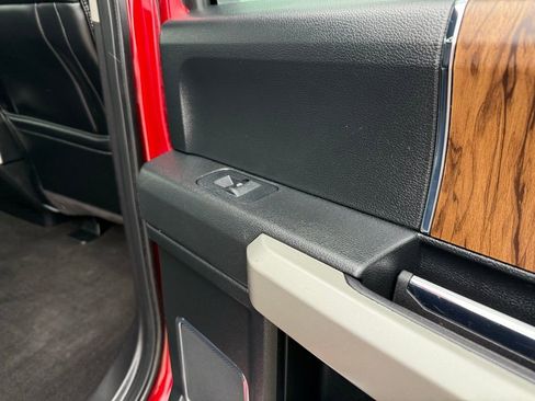 Used 2018 Ford F150 Lariat w/ Equipment Group 502A Luxury image 27