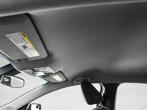 Used 2022 Chevrolet Malibu LT image 16