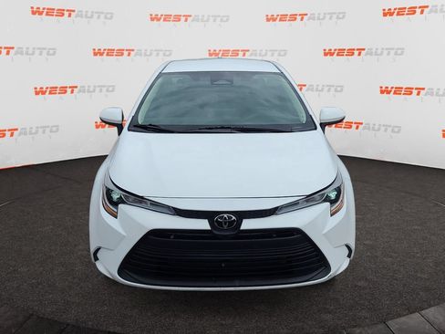Used 2024 Toyota Corolla LE FWD image 8