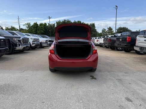 Used 2017 Toyota Corolla XLE FWD image 37