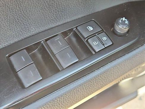 Used 2025 Toyota Camry LE FWD image 11