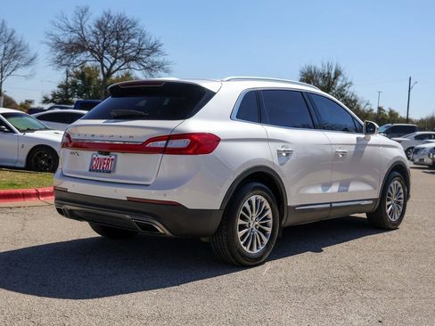 Used 2018 Lincoln MKX Select w/ Select Plus Package image 4