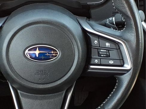 Used 2025 Subaru Ascent Premium AWD/4WD image 11