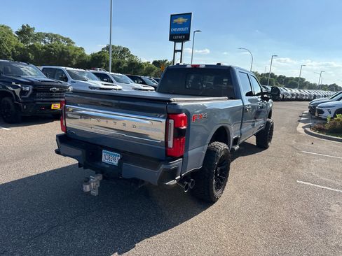 Used 2023 Ford F350 Limited w/ FX4 Off-Road Package AWD/4WD image 7