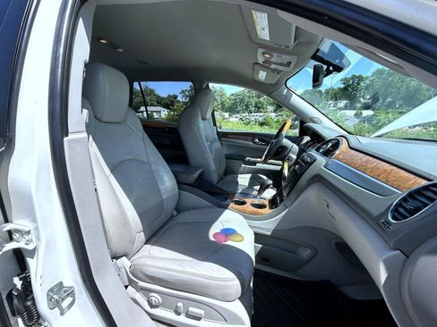 Used 2011 Buick Enclave CXL w/ Trailering Provision Package AWD/4WD image 14