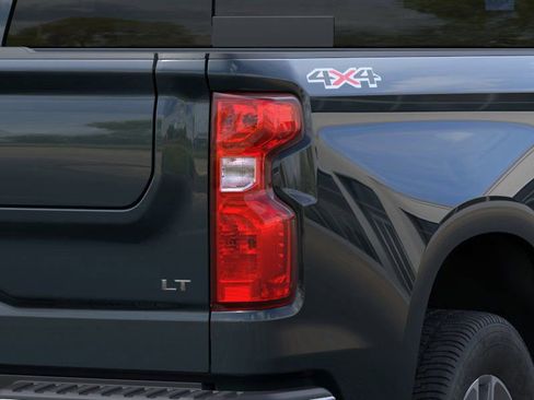 New 2026 Chevrolet Silverado 1500 LT w/ All Star Edition Plus AWD/4WD image 11