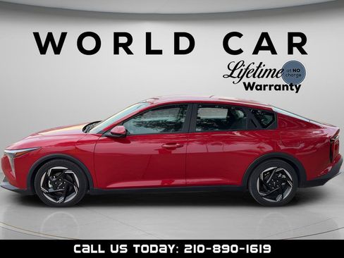 Used 2025 Kia K4 EX image 4