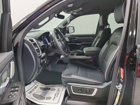 Used 2025 RAM 1500 Laramie w/ Night Edition image 61