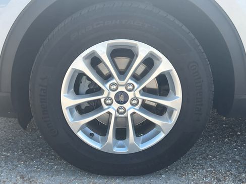 Used 2022 Ford Escape SE w/ Convenience Package image 12