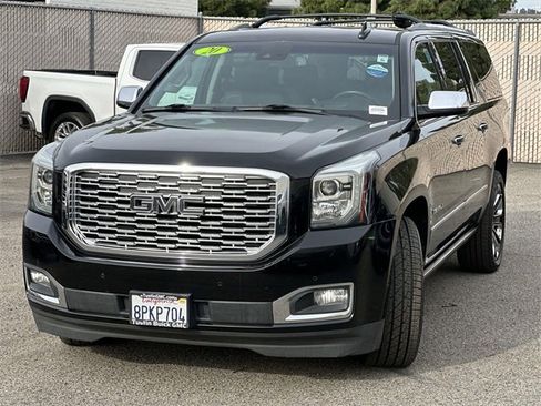 Used 2020 GMC Yukon XL Denali w/ Denali Ultimate Package image 8