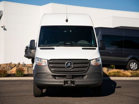 New 2026 Mercedes-Benz Sprinter 2500 image 2