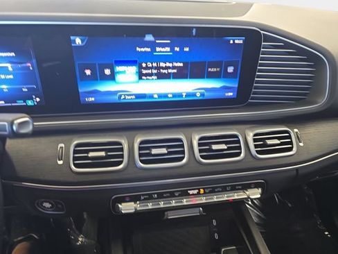 Used 2024 Mercedes-Benz GLE 350 4MATIC image 23