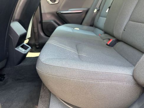 Used 2025 Kia K4 LXS image 27