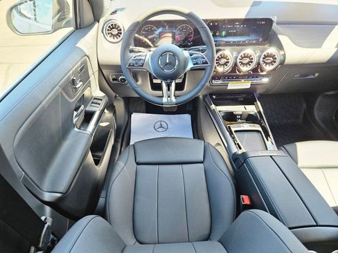 New 2026 Mercedes-Benz GLA 250 4MATIC image 11