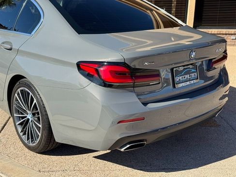 Used 2022 BMW 530e xDrive 530e xDrive w/ Premium Package image 14