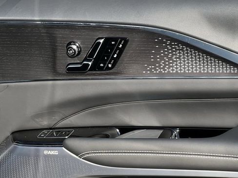 New 2026 Cadillac Lyriq V image 23