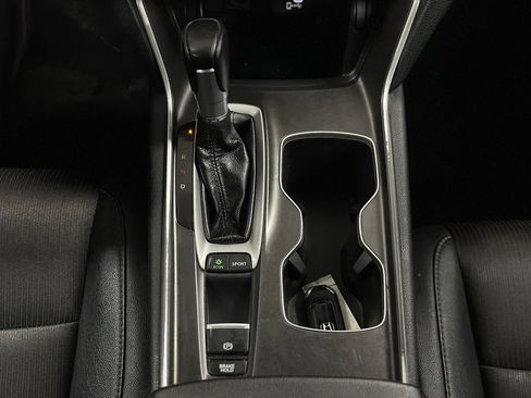 Used 2020 Honda Accord Sport image 16