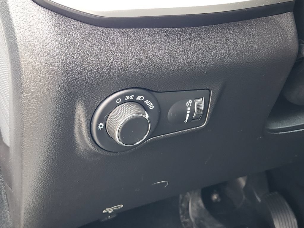 Used 2024 Jeep Compass Sport AWD/4WD image 15