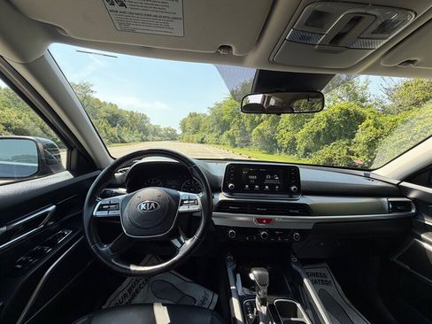 Used 2020 Kia Telluride S FWD image 10