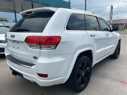 Used 2015 Jeep Grand Cherokee Overland AWD/4WD image 5