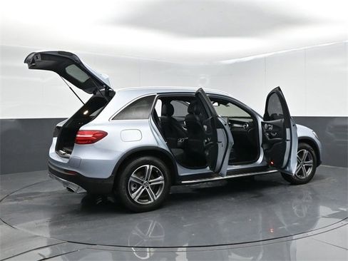 Used 2018 Mercedes-Benz GLC 350e 4MATIC image 68