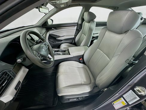 Used 2019 Honda Accord EX image 13