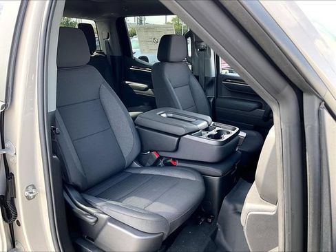 New 2026 Chevrolet Silverado 1500 RST w/ Z71 Off-Road Package AWD/4WD image 29
