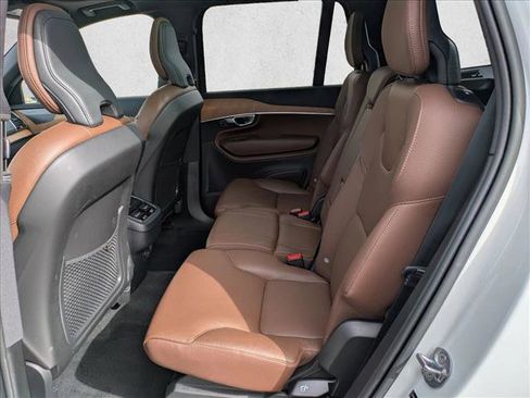 Used 2023 Volvo XC90 B6 Plus w/ Protection Package Premier image 20