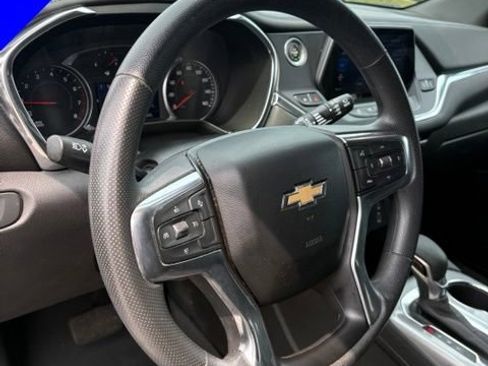 Used 2022 Chevrolet Blazer LT FWD image 16