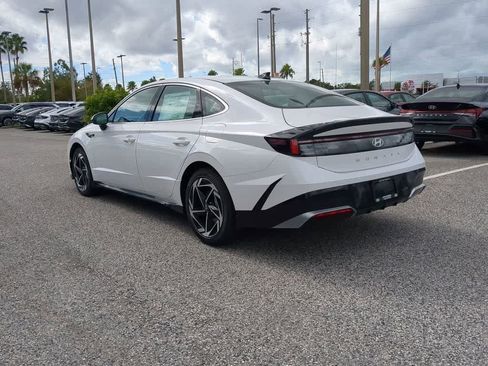 New 2026 Hyundai Sonata SEL FWD image 4