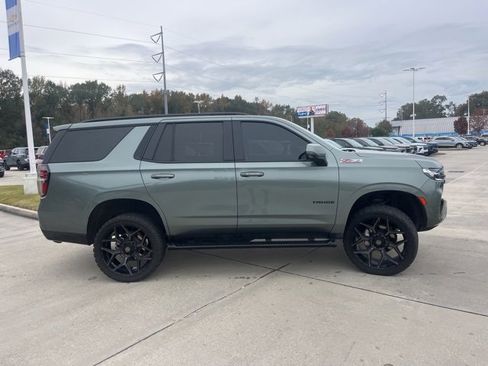 Used 2023 Chevrolet Tahoe Z71 w/ Luxury Package image 9