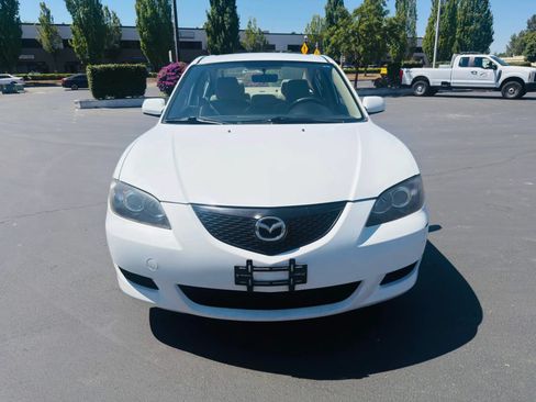 Used 2006 MAZDA MAZDA3 I FWD image 8