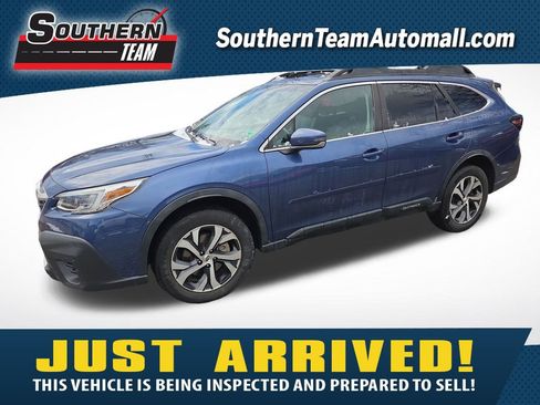 Used 2020 Subaru Outback Limited image 1