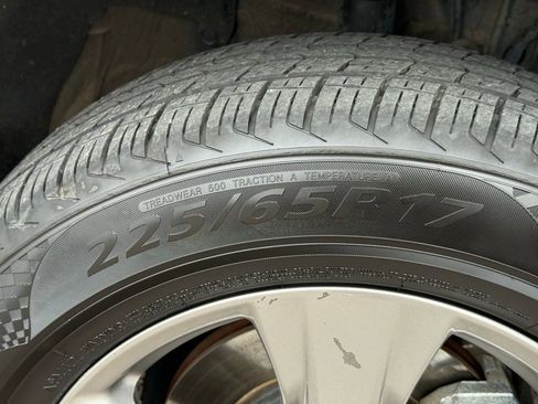 Used 2024 Toyota RAV4 XLE image 39