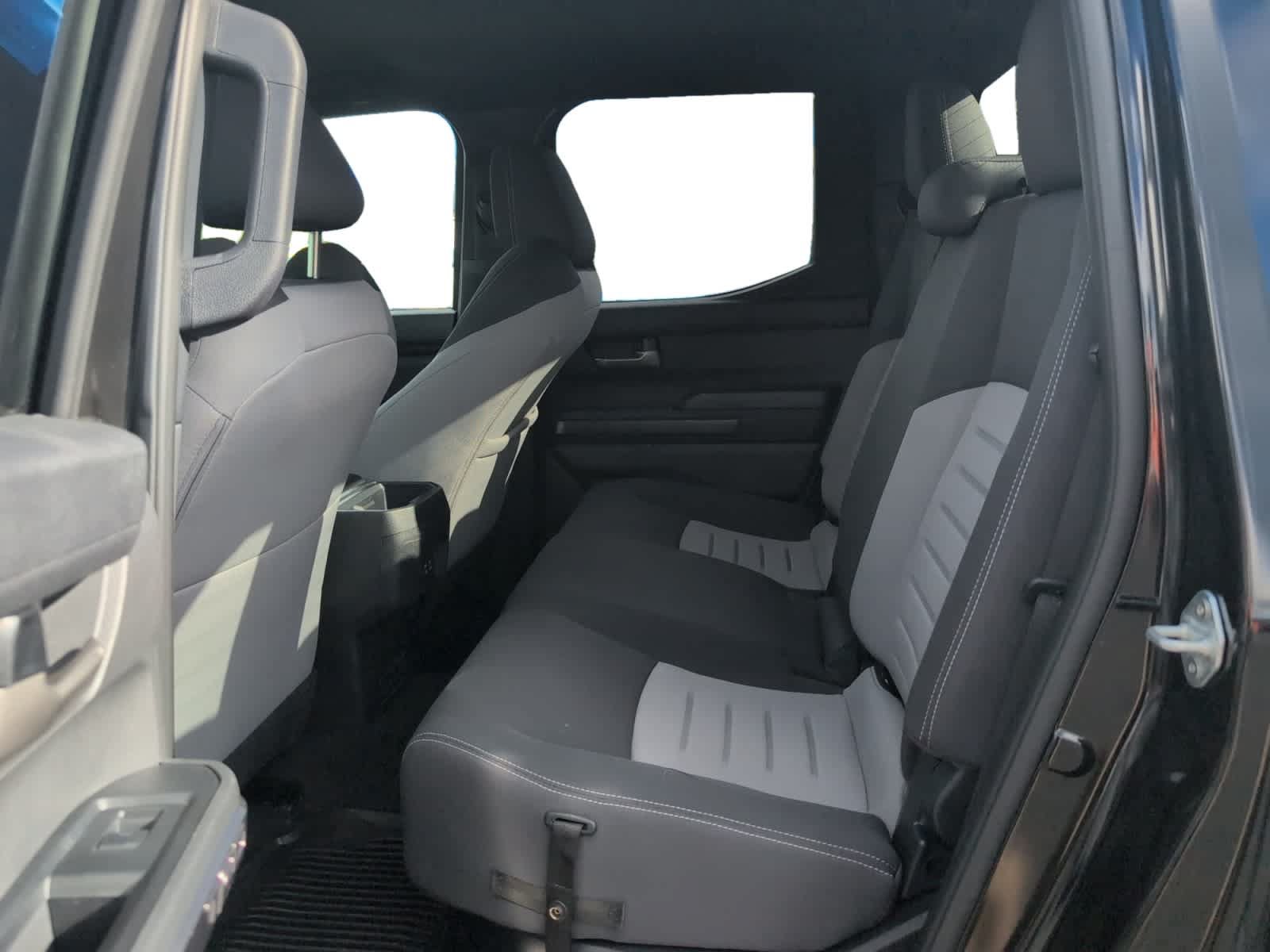 Used 2024 Toyota Tacoma TRD Off-Road AWD/4WD image 25