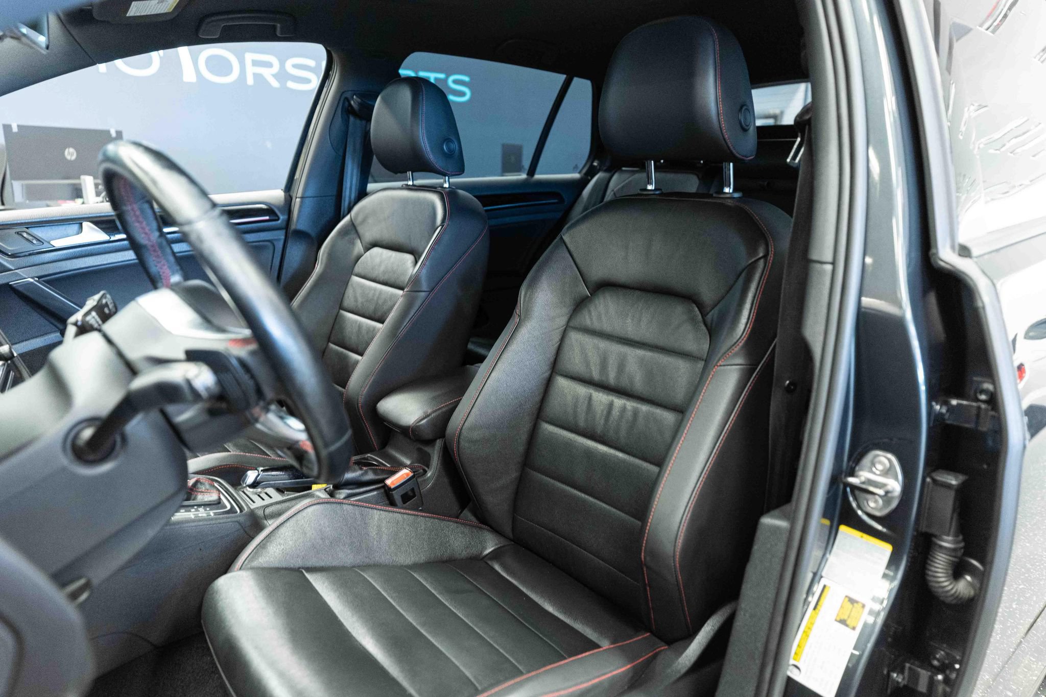Used 2015 Volkswagen GTI S FWD image 11