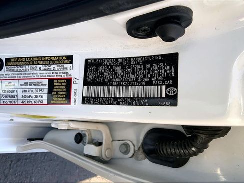 Used 2012 Toyota Camry SE FWD image 33