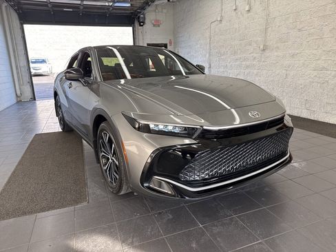 Certified 2026 Toyota Crown Limited image 2